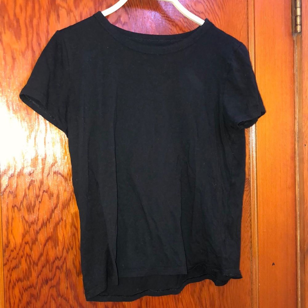 american eagle black t shirt